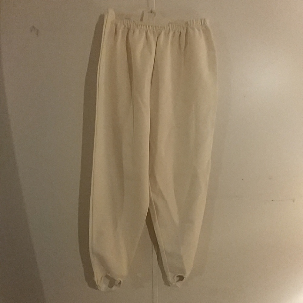 Yello stirrup pants
